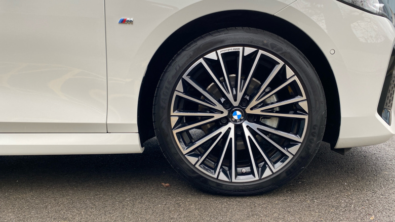 BMW 2 Series 220i MHT M Sport 5dr DCT Petrol Hatchback